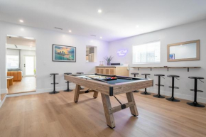 5BR HotTubPoolTableMiniGolf 7 min to Wynwood